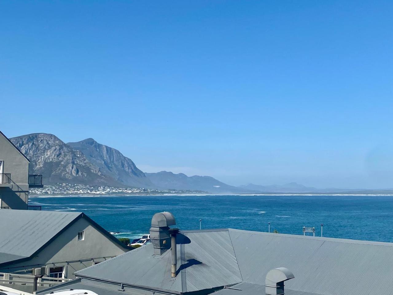Hermanus Waterfront Apartment Buitenkant foto